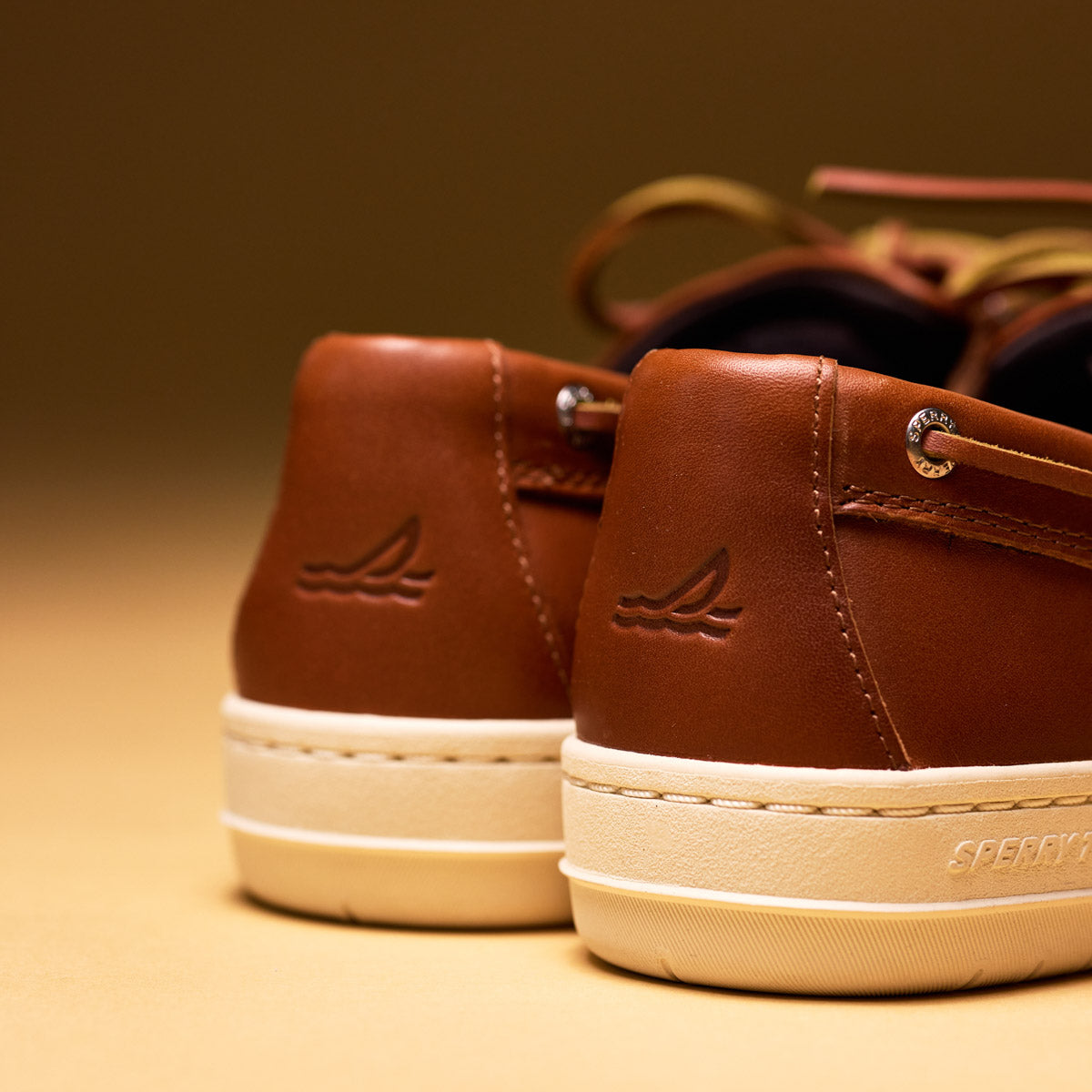 Men's Strake 2-Eye Boat Shoe Dark Brown
