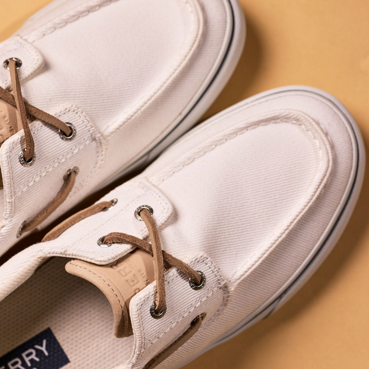 Men's Helm 2-Eye Sneakers White